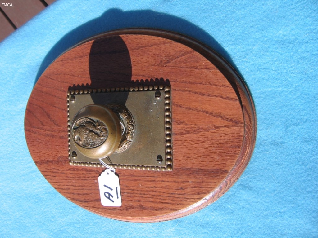 INA Door Knob
